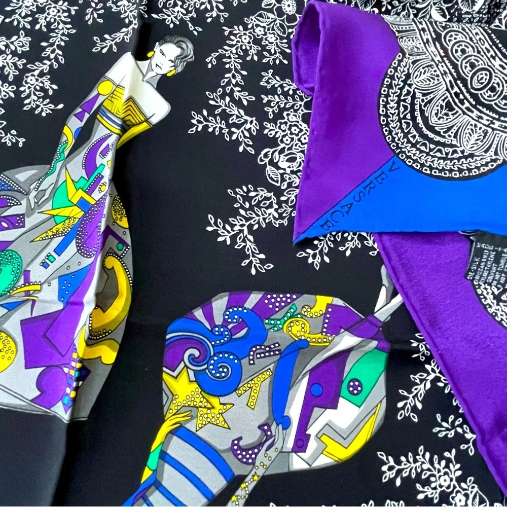 New vintage multicolored Versace large silk scarf